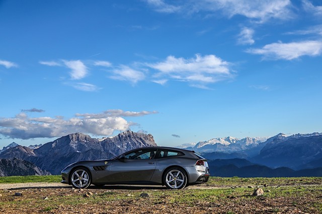 Ferrari Gtc4lusso foto 24
