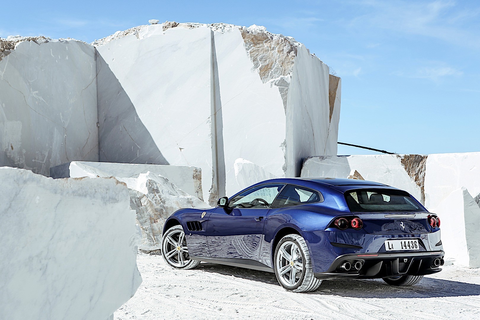 Ferrari Gtc4lusso photo 26