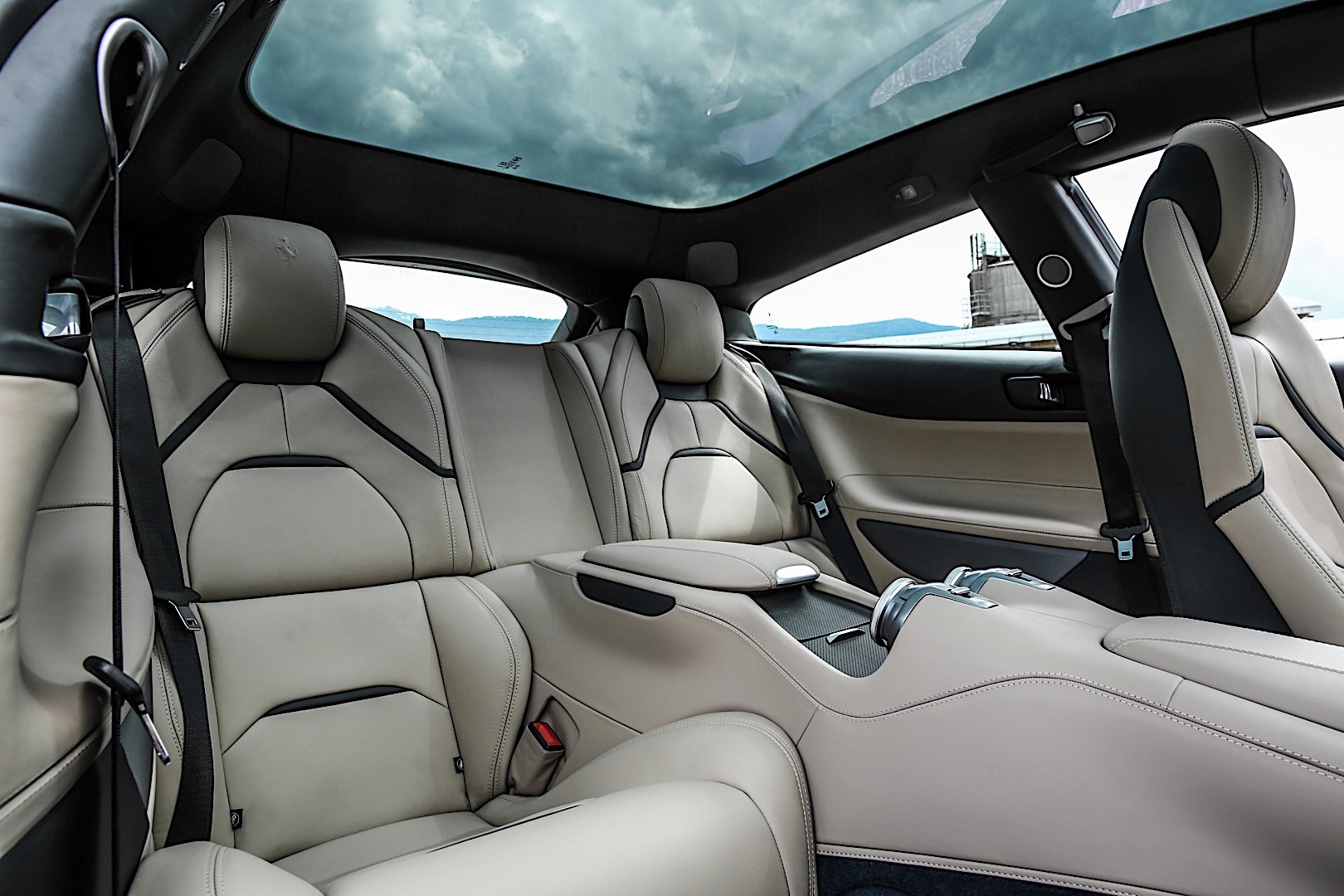 Ferrari Gtc4lusso photo 39