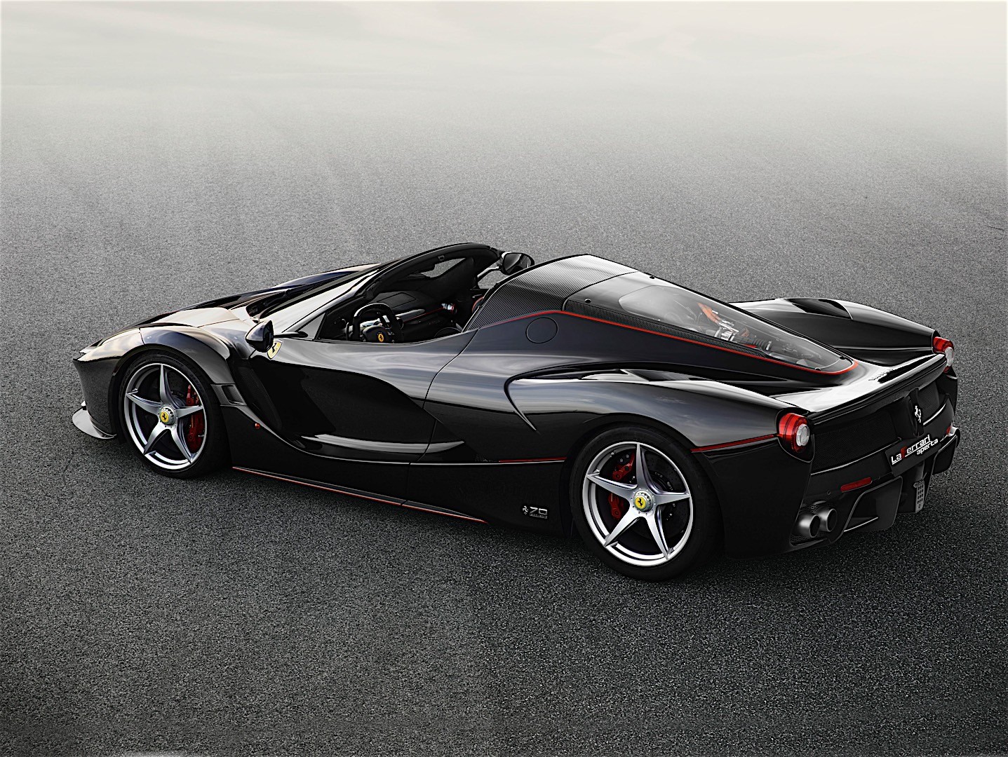 Ferrari Laferrari photo 5