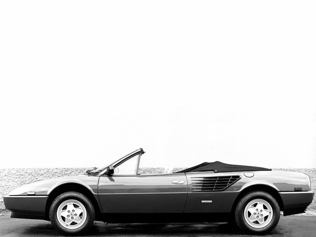 FERRARI Mondial Cabriolet
