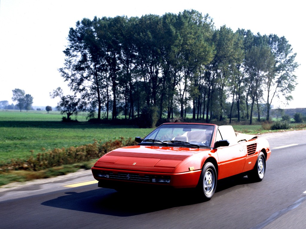 Ferrari Mondial Cabriolet photo 2