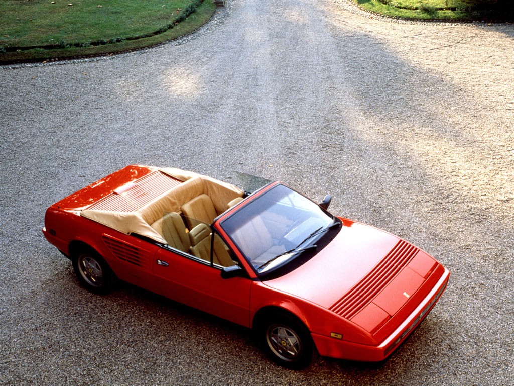 Ferrari Mondial Cabriolet photo 3