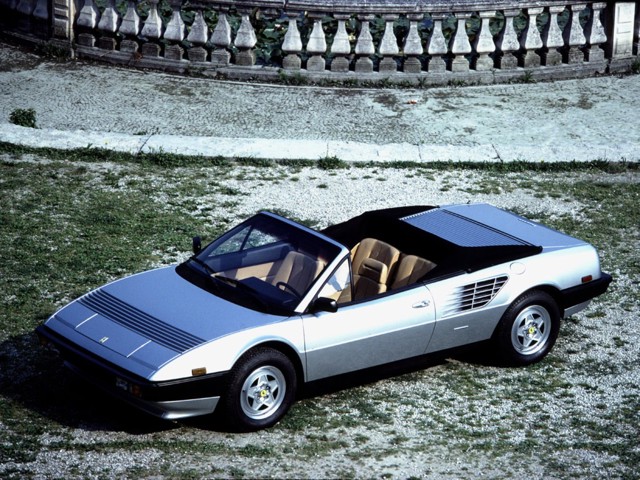 Ferrari Mondial Cabriolet photo 8