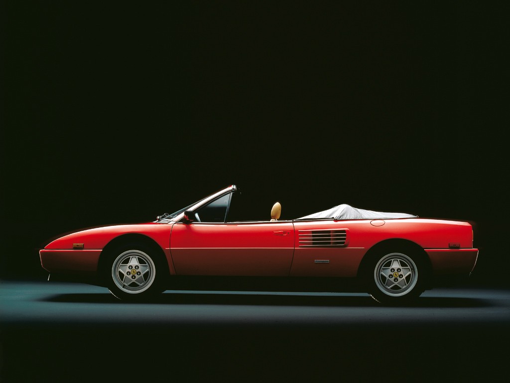Ferrari Mondial Cabriolet photo 2