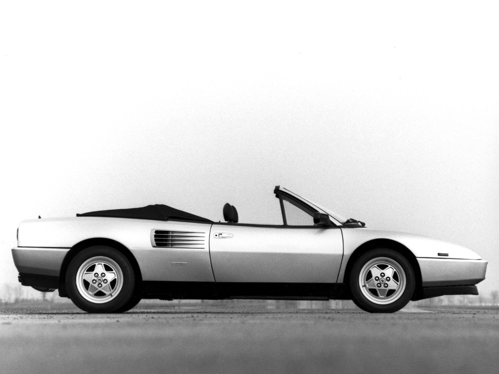 Ferrari Mondial Cabriolet photo 6