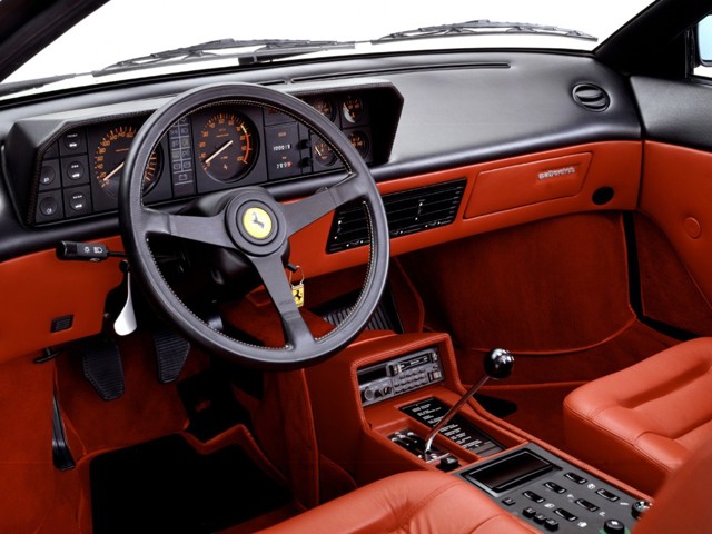 Ferrari Mondial photo 13