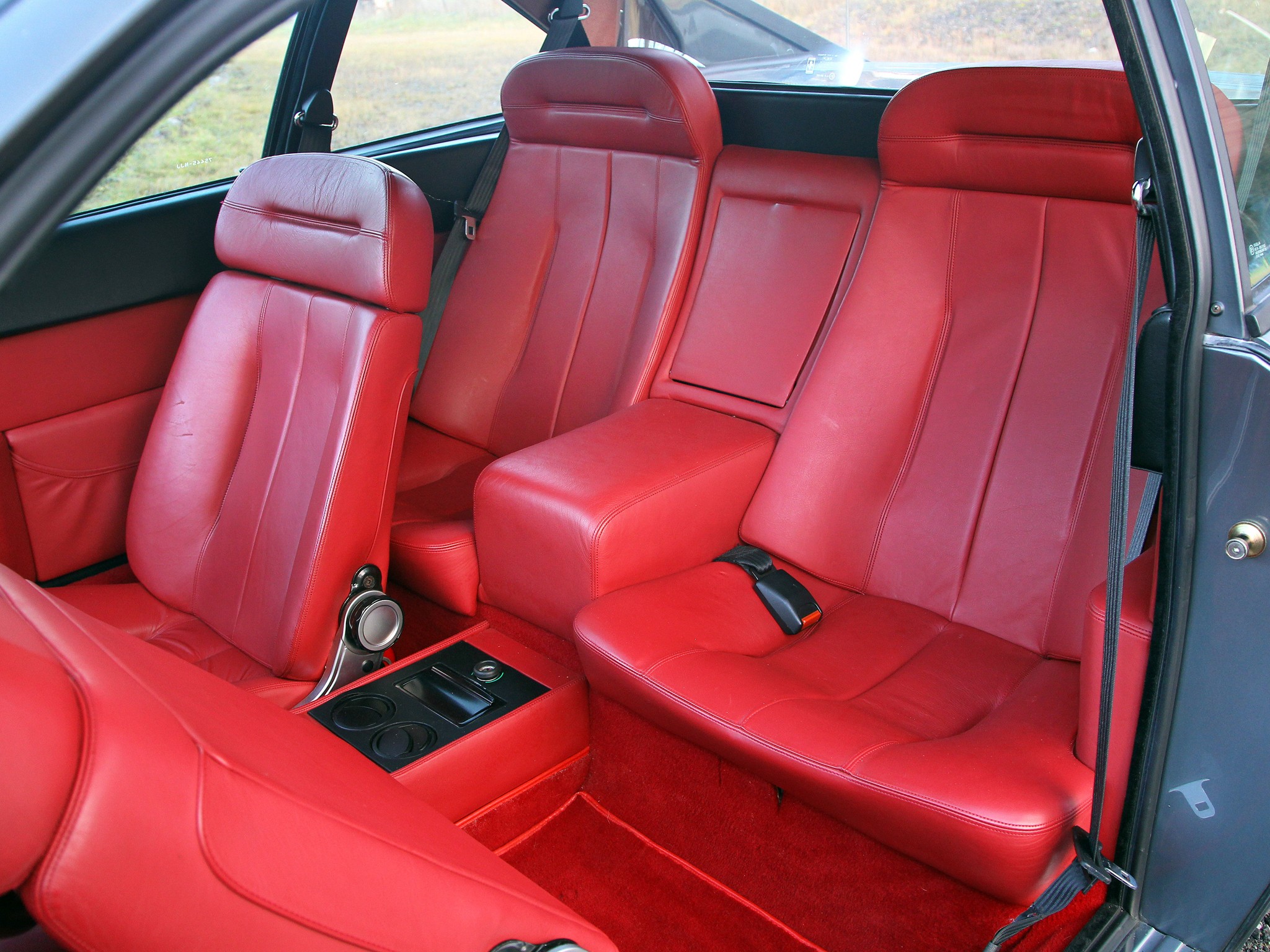 Ferrari Mondial photo 16