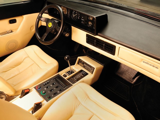 Ferrari Mondial foto 6