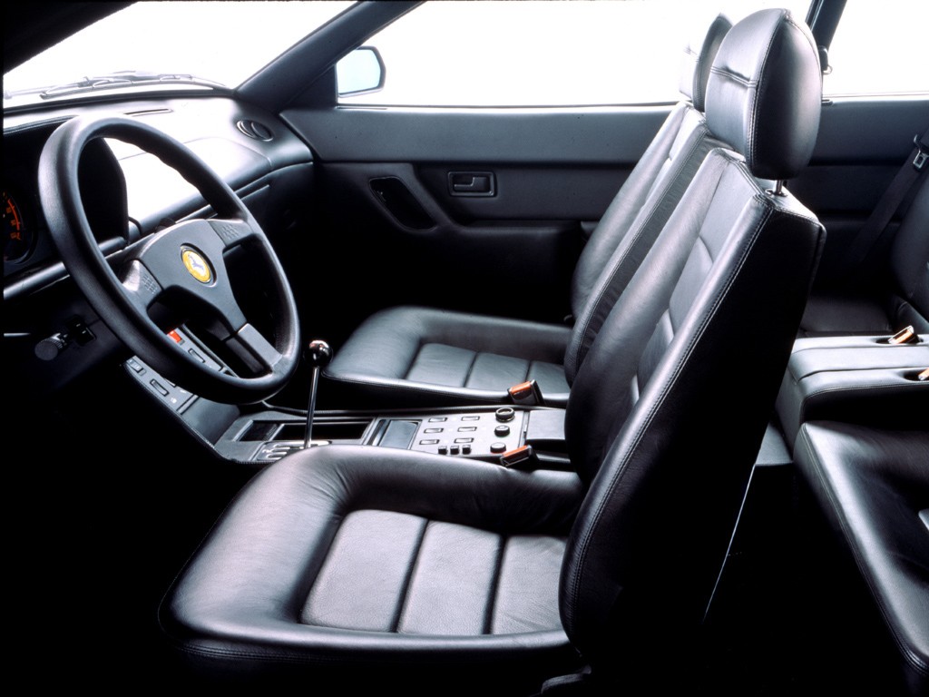 Ferrari Mondial photo 12