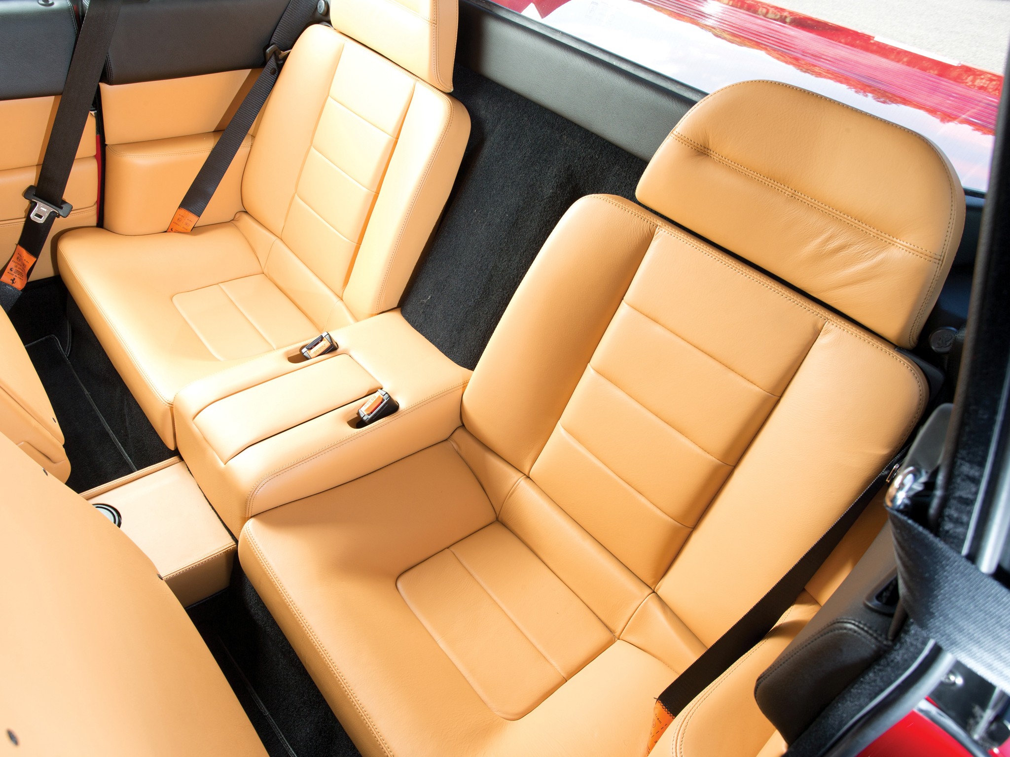 Ferrari Mondial photo 16