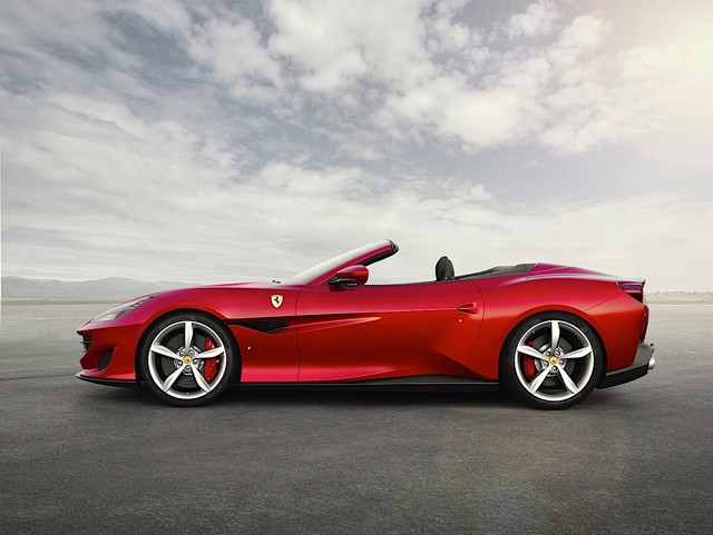Ferrari Portofino photo 9