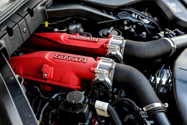 Ferrari Portofino photo 43
