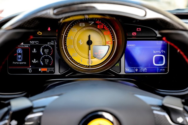 Ferrari Portofino photo 45