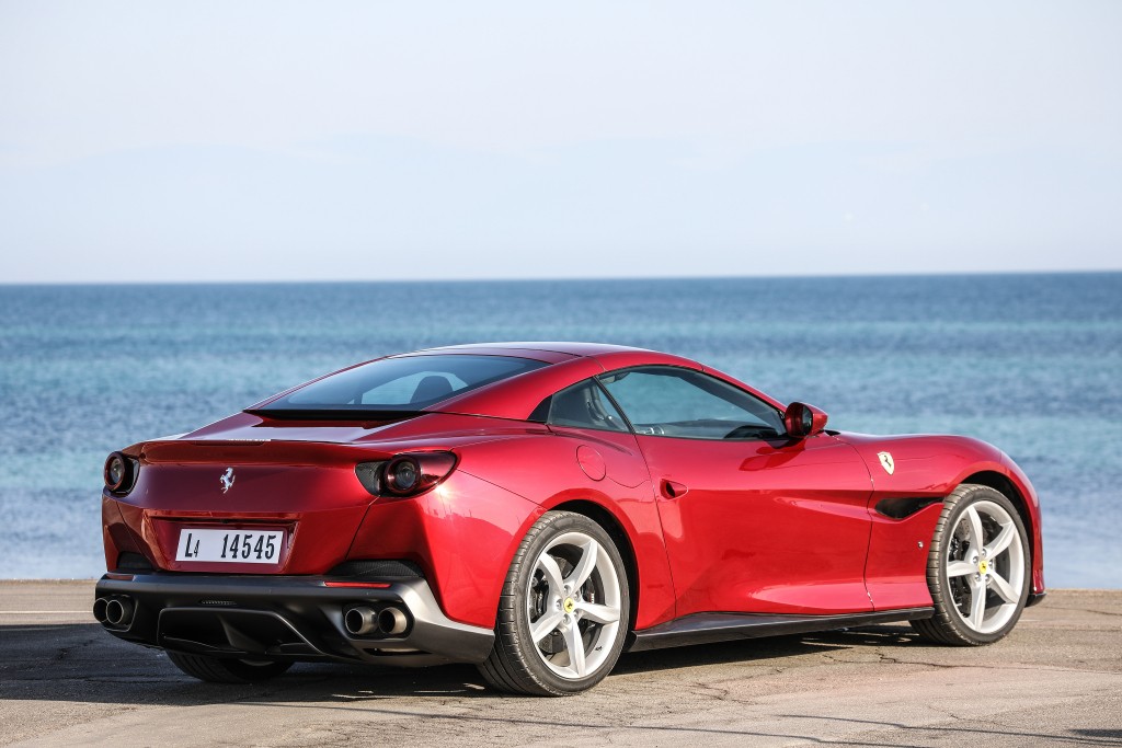 Ferrari Portofino photo 16