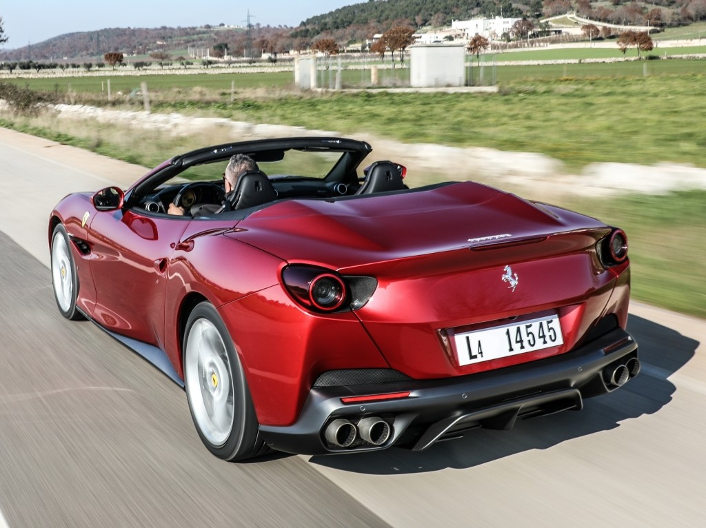 Ferrari Portofino photo 22