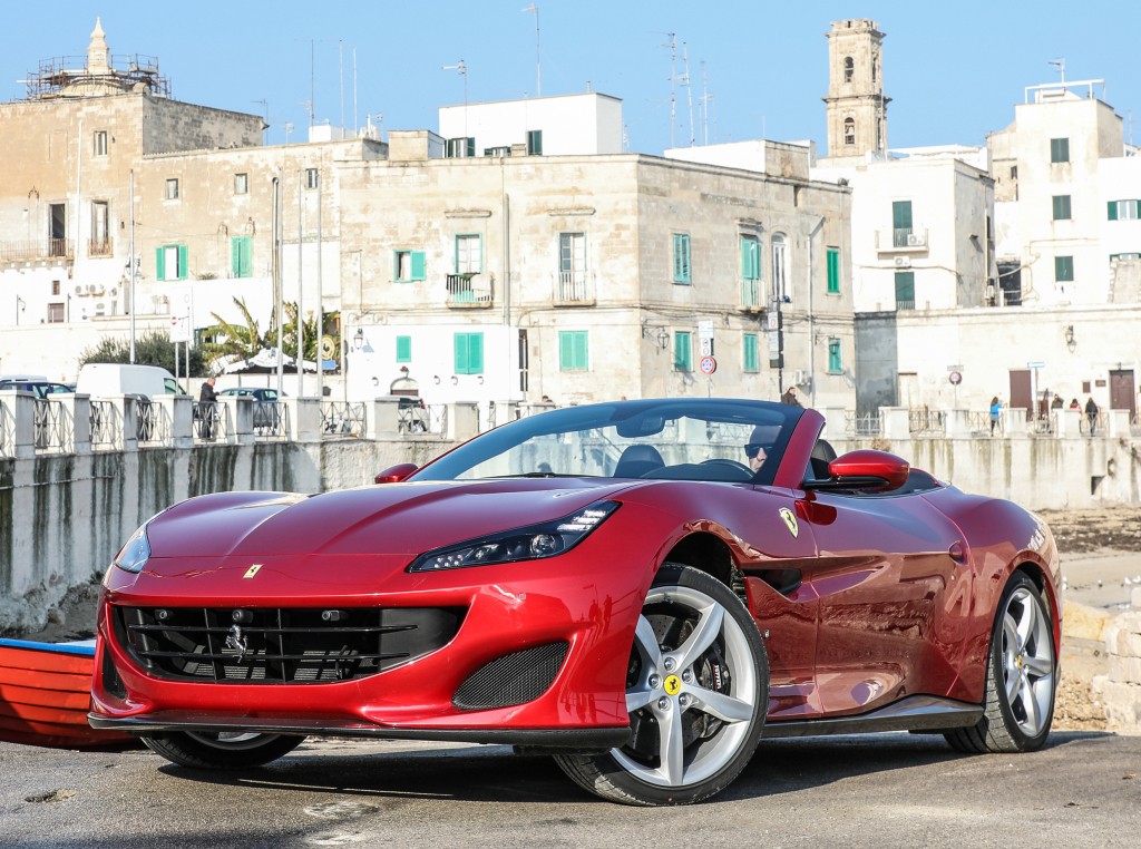 Ferrari Portofino photo 24