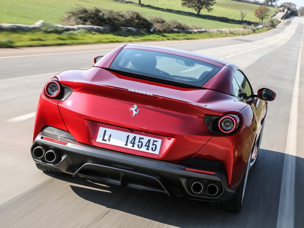Ferrari Portofino photo 25