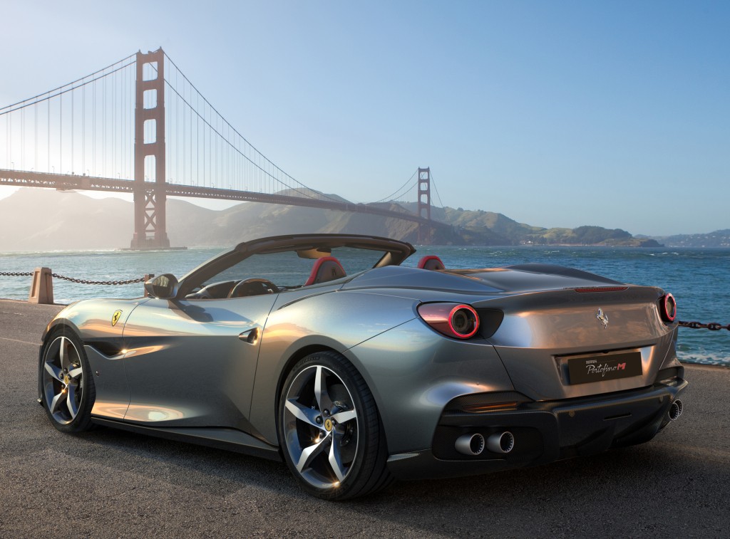 Ferrari Portofino photo 2
