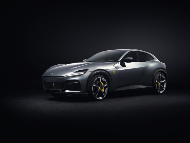 FERRARI Purosangue