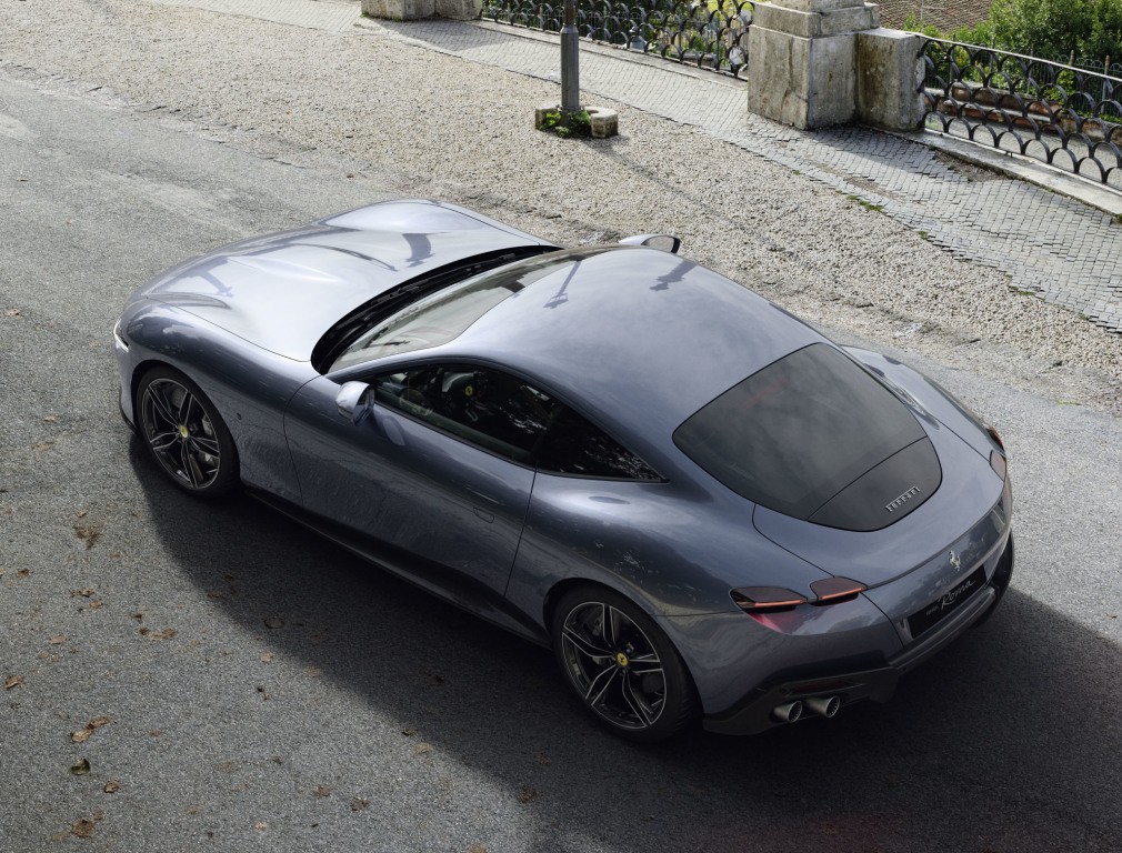 Ferrari Roma photo 10