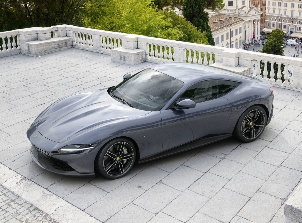 Ferrari Roma photo 11