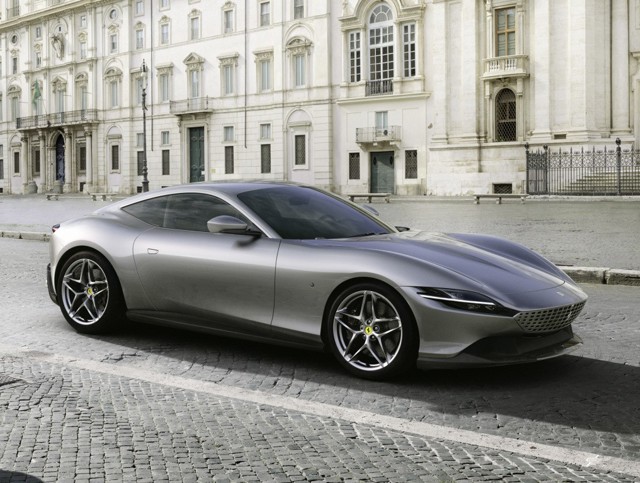 Ferrari Roma photo 14