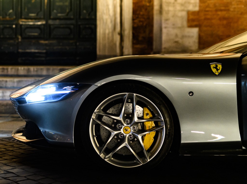 Ferrari Roma photo 18