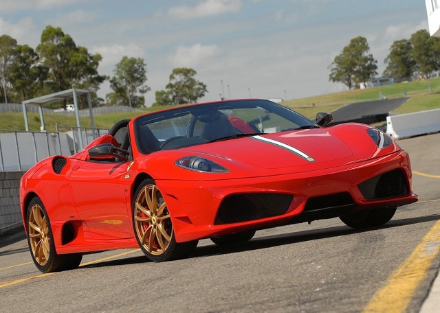 Ferrari Scuderia Spider foto 7