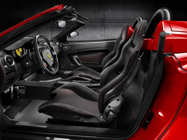 Ferrari Scuderia Spider foto 44