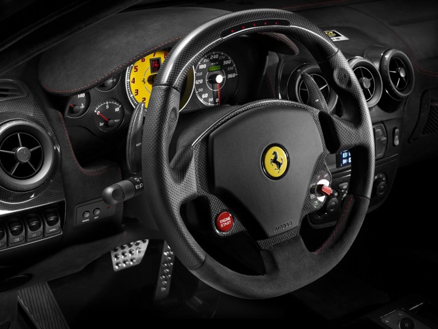 Ferrari Scuderia Spider foto 45
