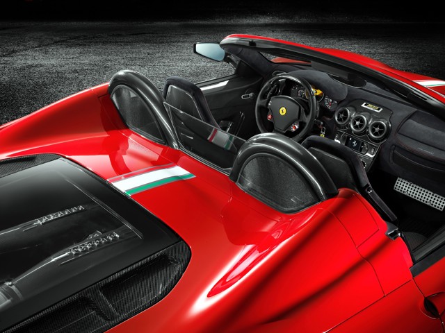 Ferrari Scuderia Spider foto 48