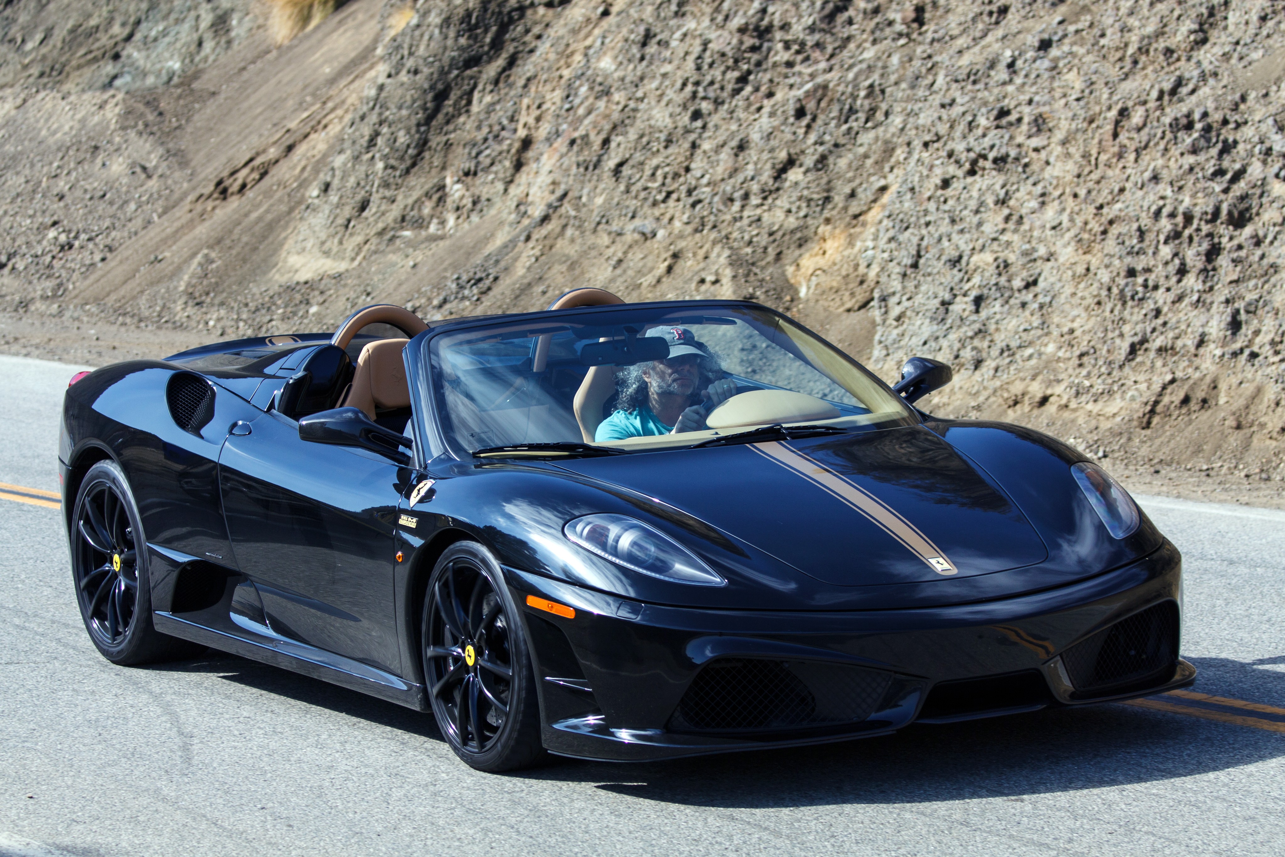 Ferrari Scuderia Spider photo 17