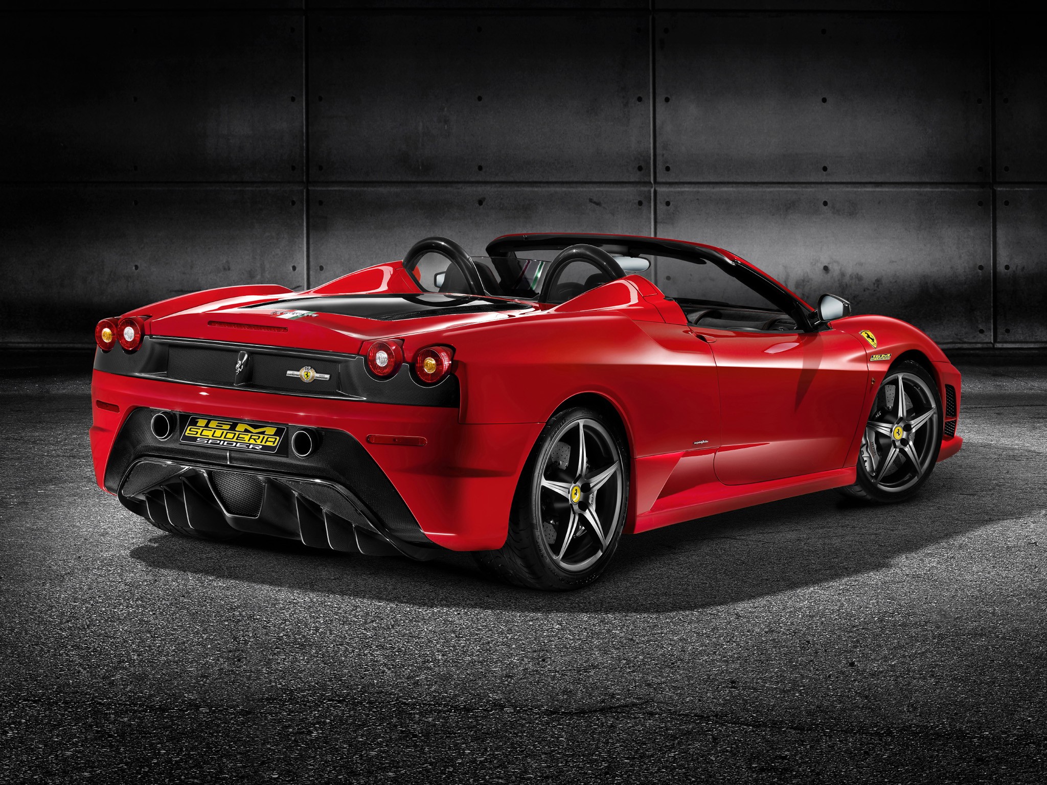 Ferrari Scuderia Spider photo 28