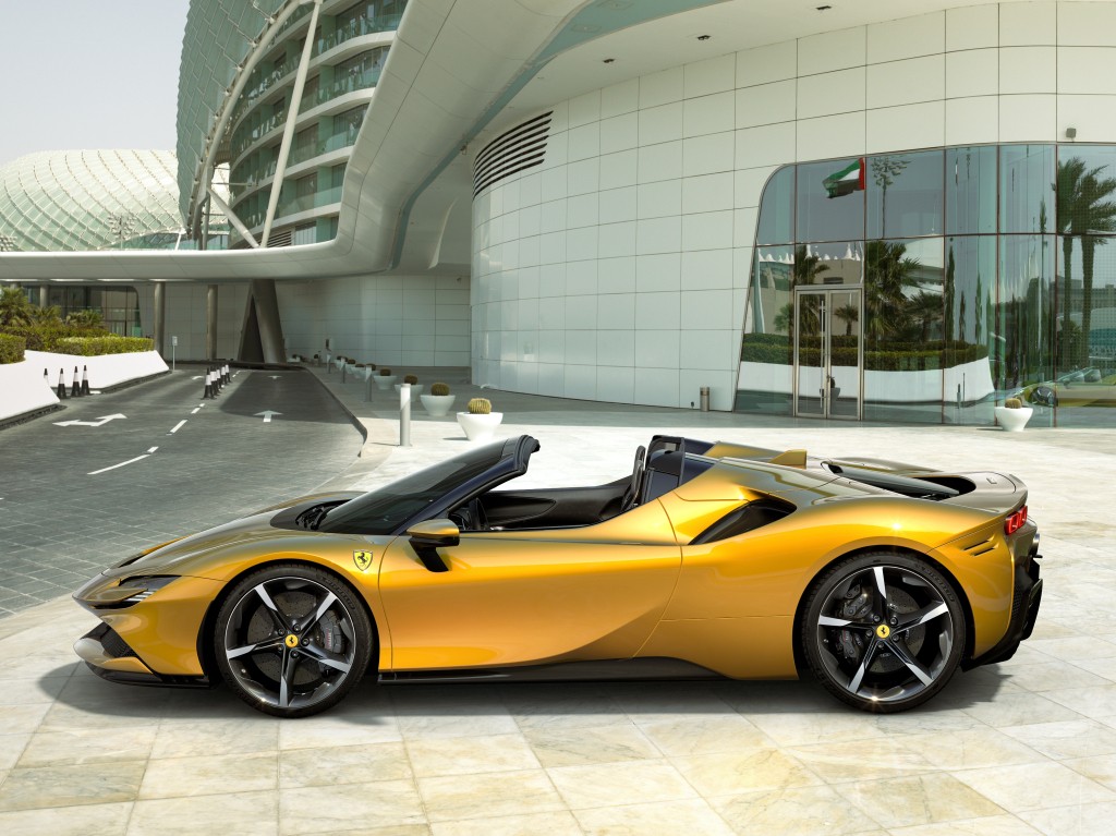 Ferrari Sf90 photo 4