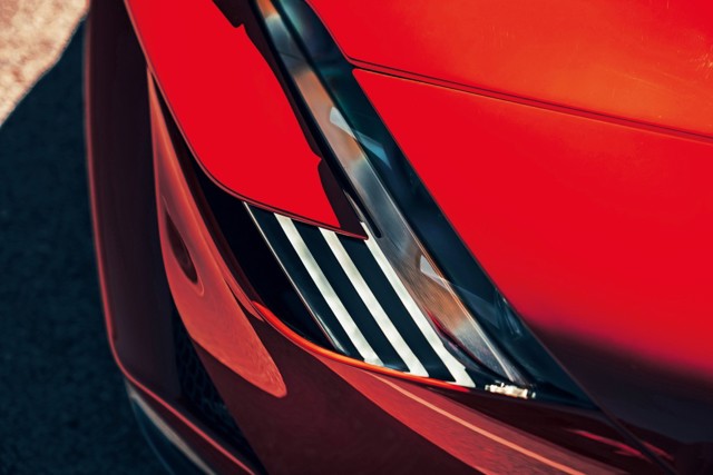Ferrari Sf90 photo 9