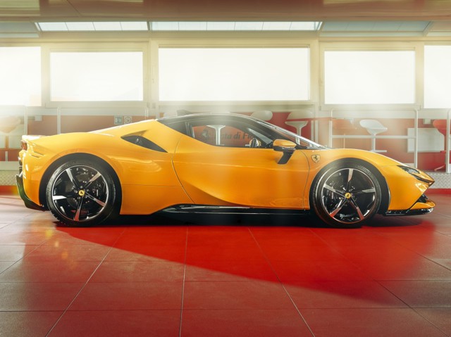 Ferrari Sf90 photo 20