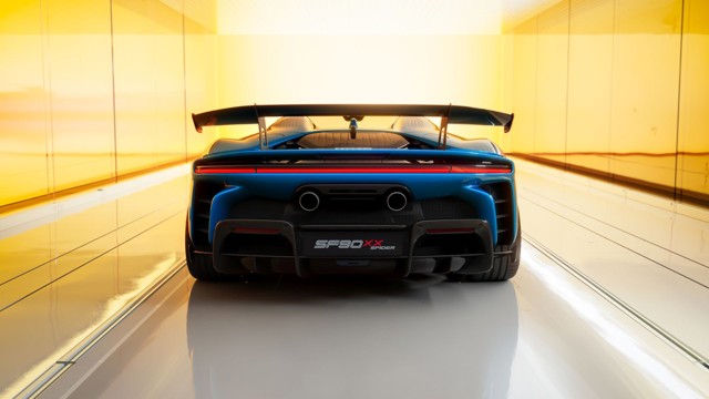Ferrari Sf90 photo 1