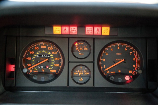 Ferrari Testarossa/512 Tr/512M photo 33