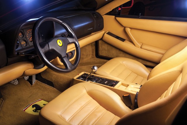 Ferrari Testarossa/512 Tr/512M photo 29