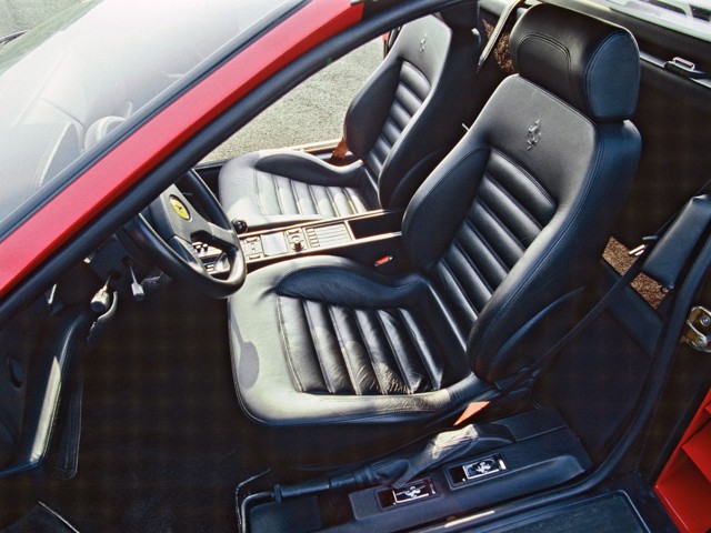 Ferrari Testarossa/512 Tr/512M photo 38