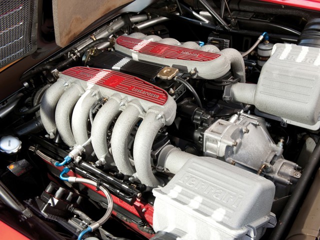 Ferrari Testarossa/512 Tr/512M photo 41