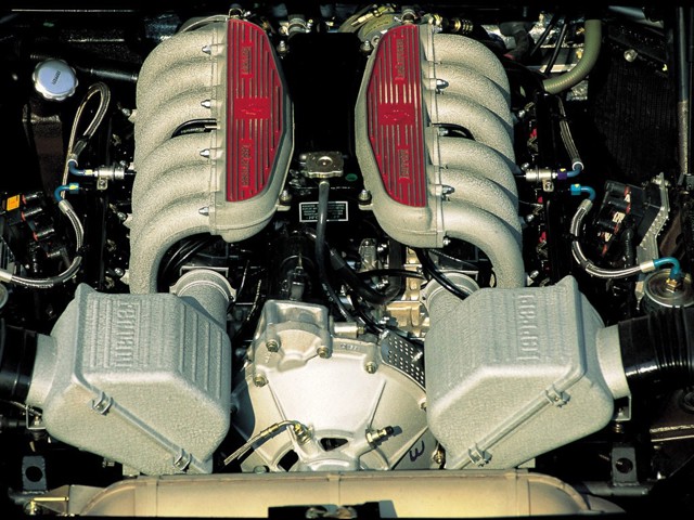 Ferrari Testarossa/512 Tr/512M photo 31