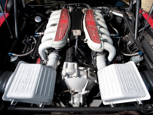 Ferrari Testarossa/512 Tr/512M photo 35
