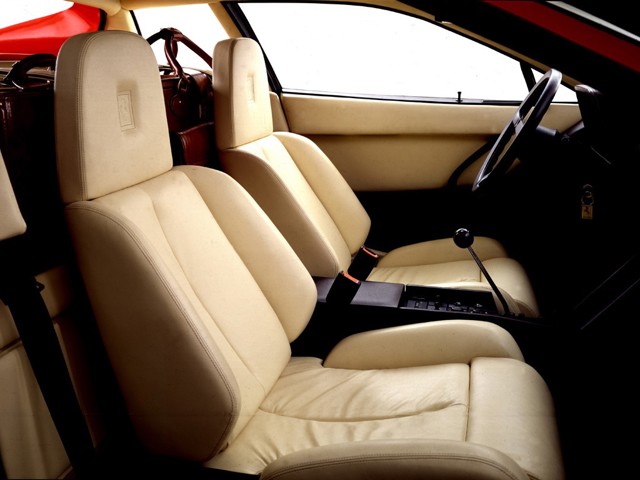 Ferrari Testarossa/512 Tr/512M photo 16