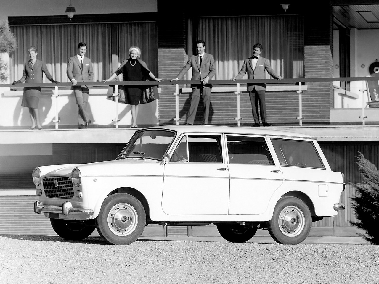 Fiat 1100 D Station Wagon photo 2