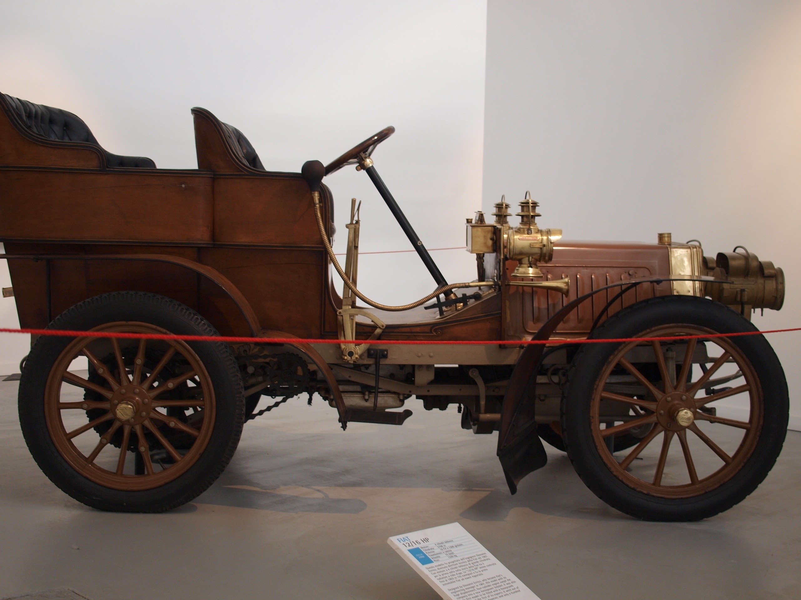 Fiat 12 Hp photo 2