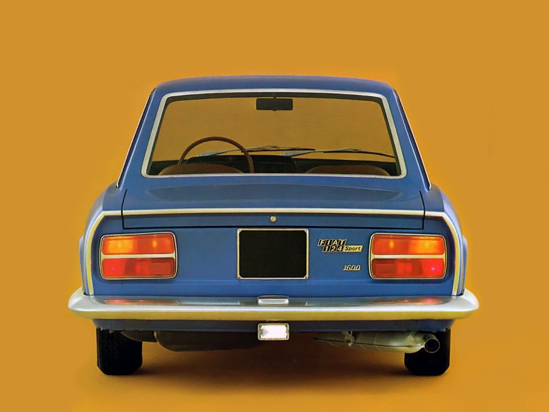 Fiat 124 Coupe photo 5