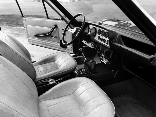 Fiat 124 Coupe foto 10