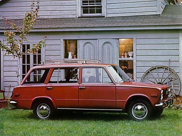 Fiat 124 Familiale photo 4